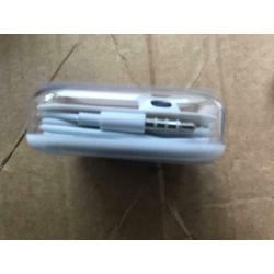 Earphones