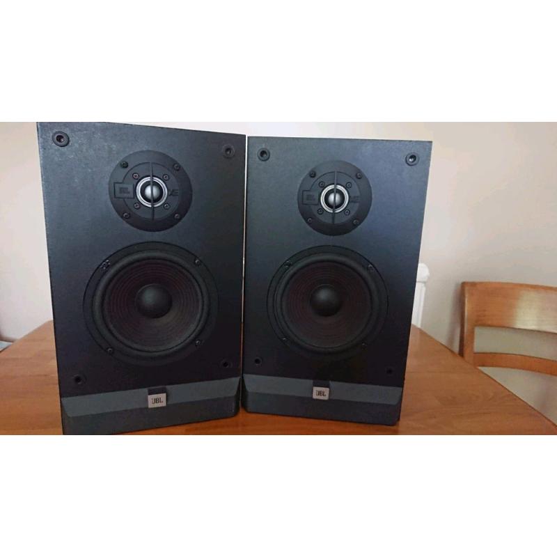 JBL XE-2 speakers