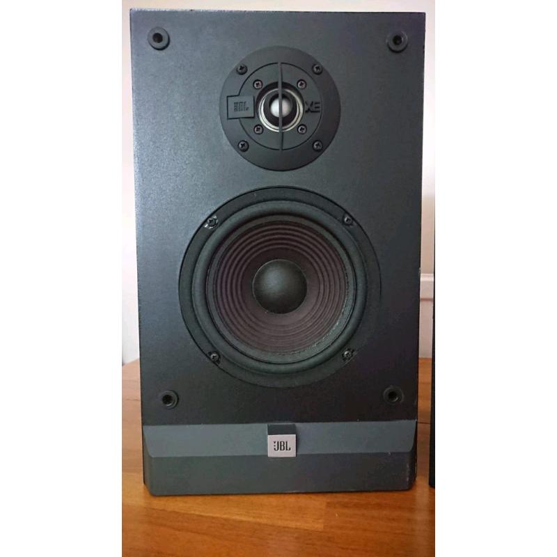 JBL XE-2 speakers