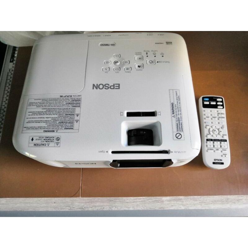 Epson EH-TW650 projector