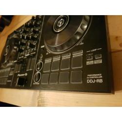 Pioneer DDJ-RB Contoller