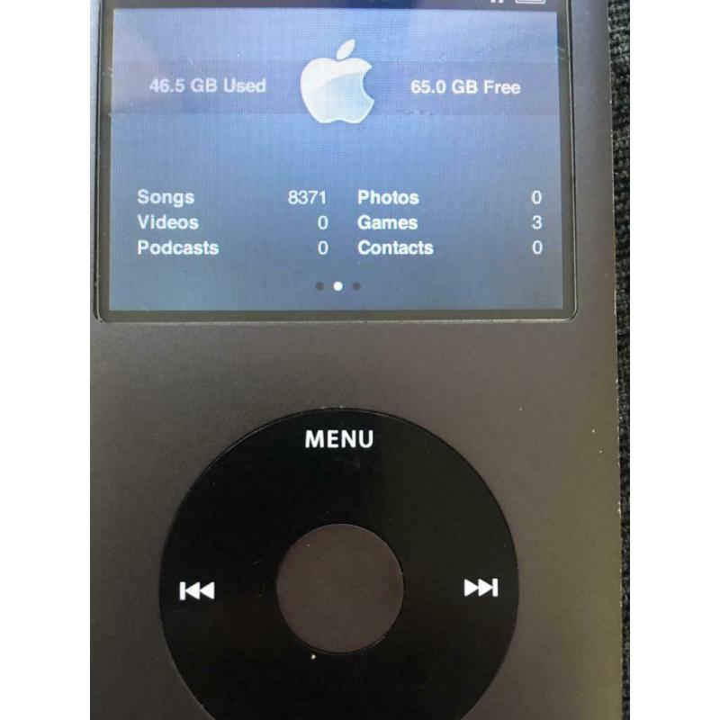 iPod classic 120gb comes with 8371 songs