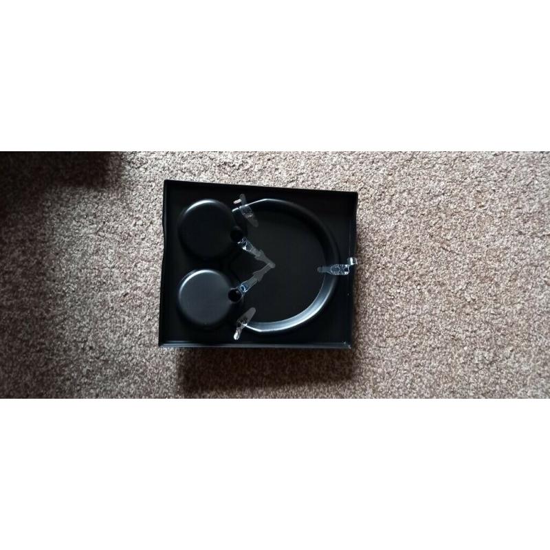 New Samsung headphones