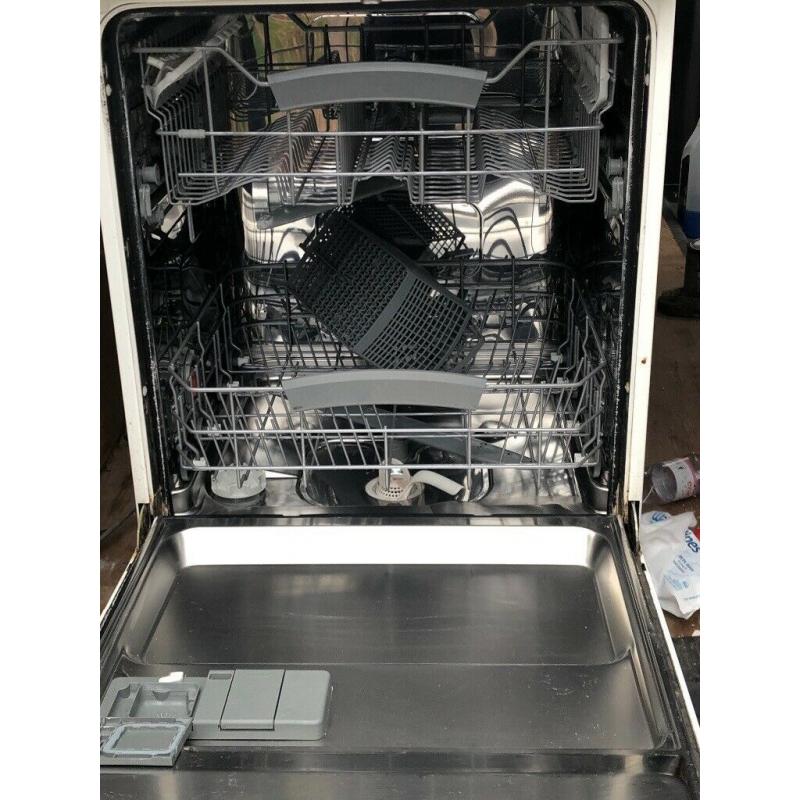 John Lewis dishwasher