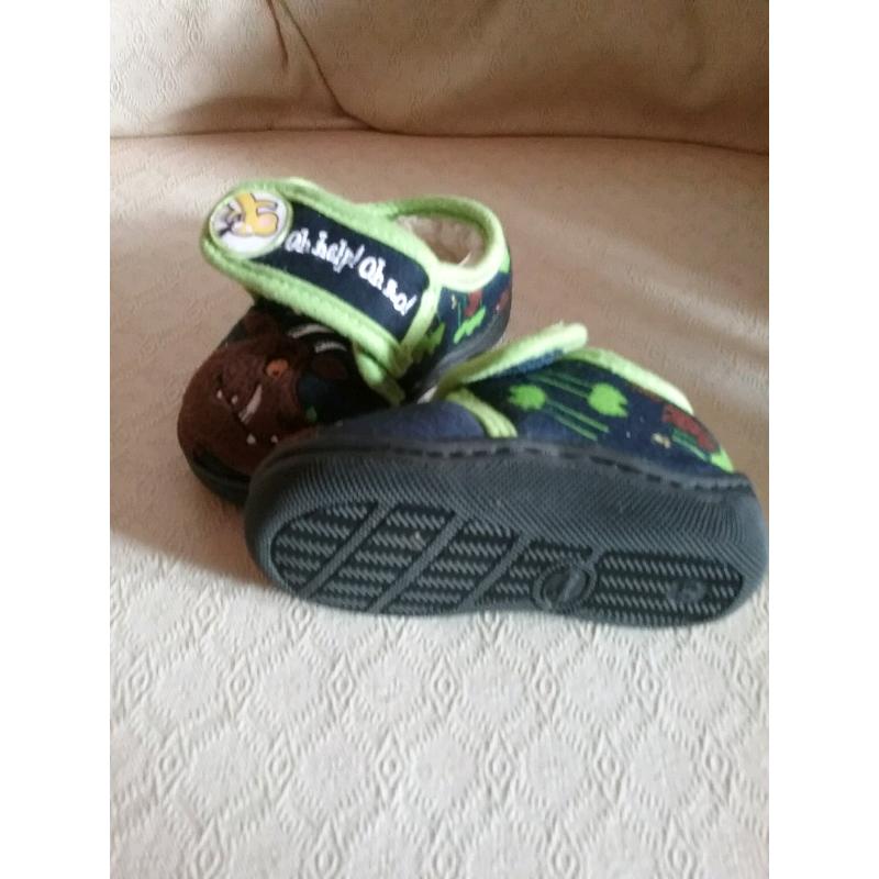GRUFFALO BOYS SLIPPERS