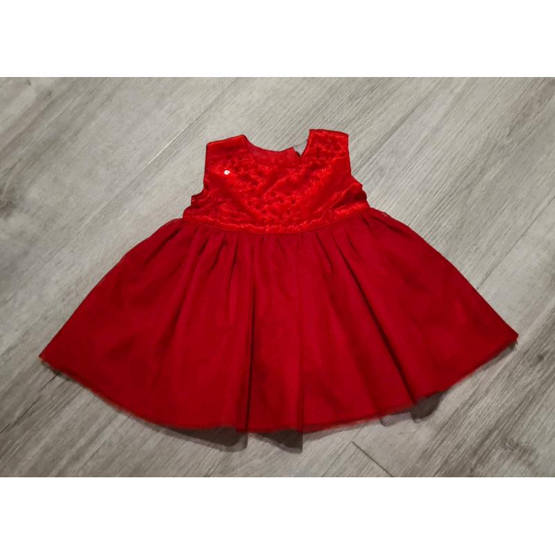 Baby girl age up to 3mths red dress.