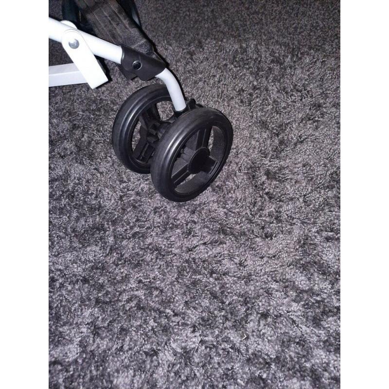 My babiie stroller