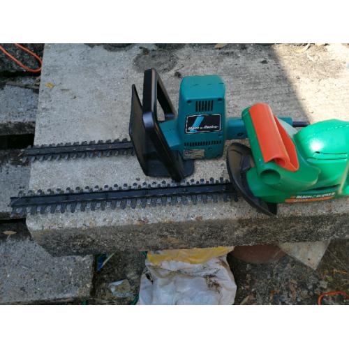 2 X black & decker hedge trimmers spares/ repair