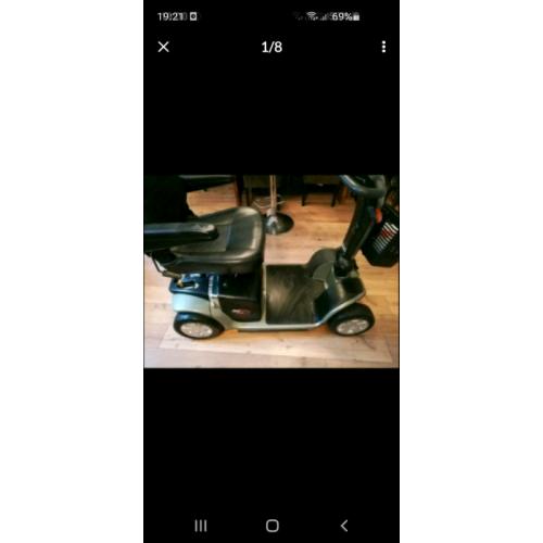 Mobility scooter