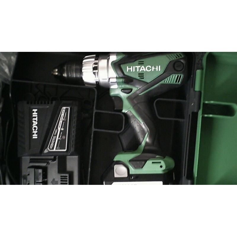 BRAND NEW HITACHI COMBI 5AH DRILL SET ONLY ?200 WITH LOTS OF DRILL BITS