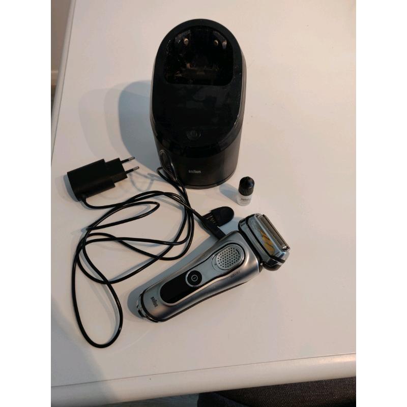 Braun Series 9 9290cc Men's Electric Foil Shaver Wet and Dry - Silver