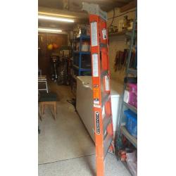 Single Piece Fiberglass Ladder