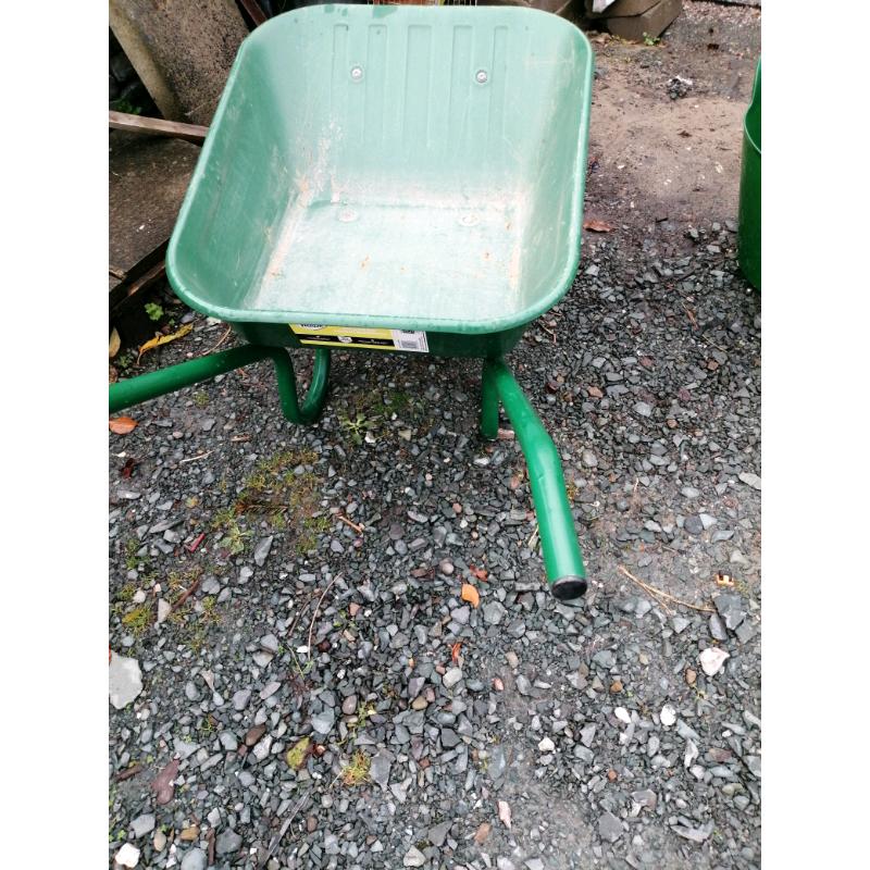 Wheelbarrow HD nearly new