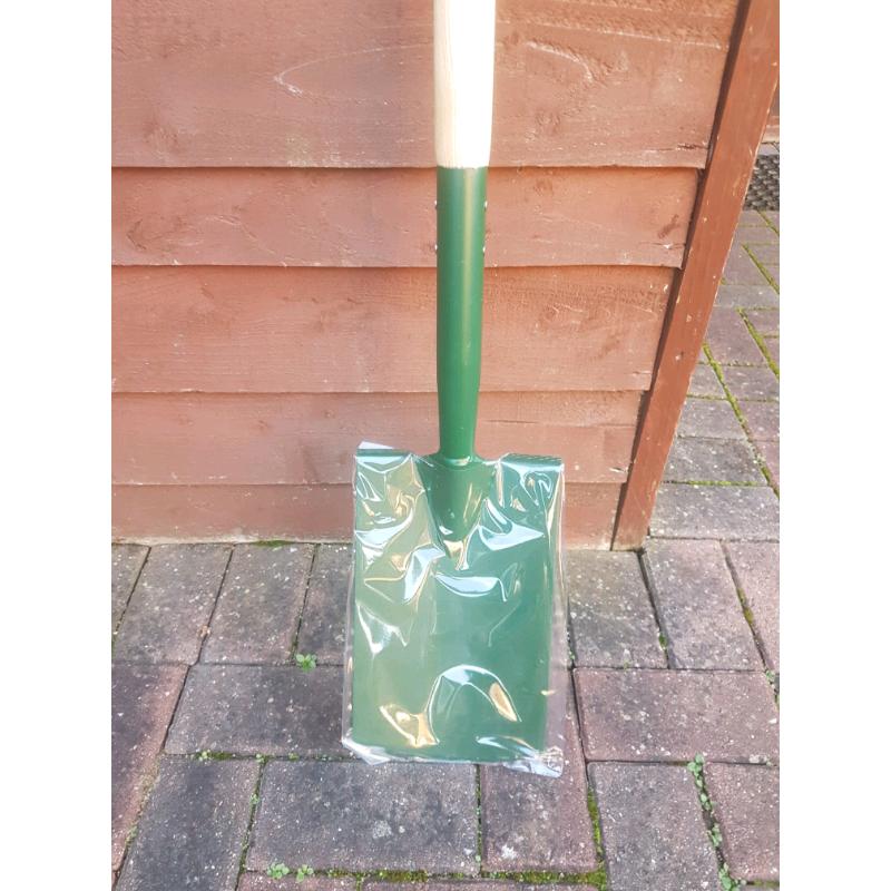 Garden spade