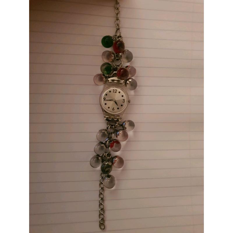 LADIES SWATCH MINI Quartz Watch Green and red RARE