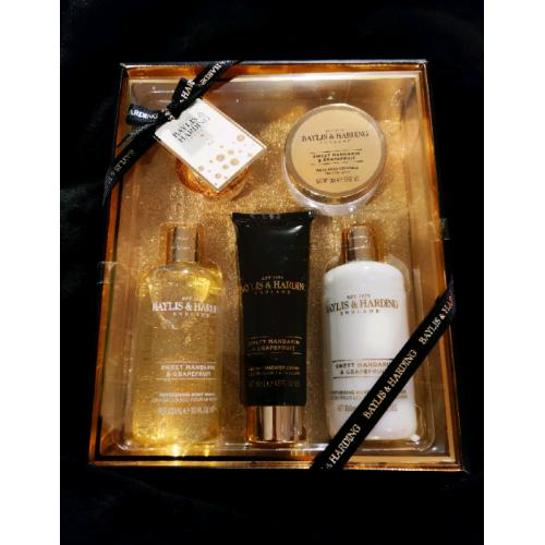 SOLD - Baylis and Harding gift set