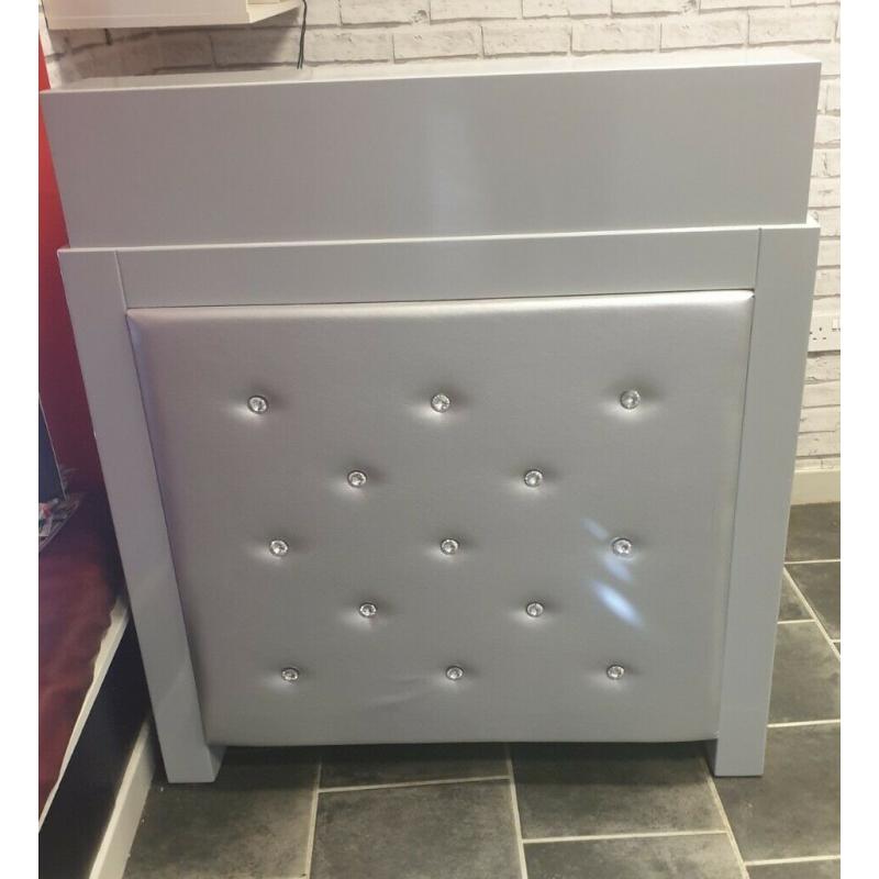 Salon reception desk.