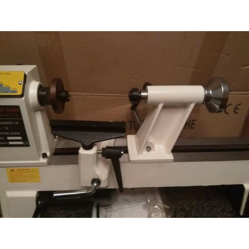 WOOD TURNING LATHE NEW IN THE BOX
