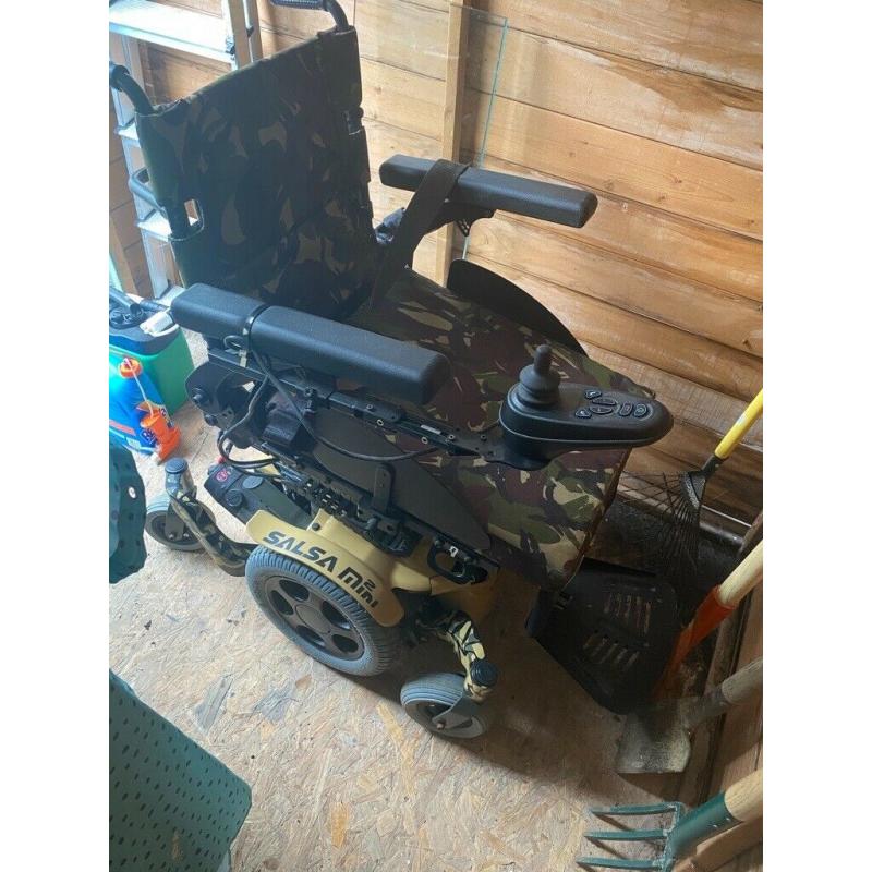 Electric wheelchair: Custom Salsa Mini M2