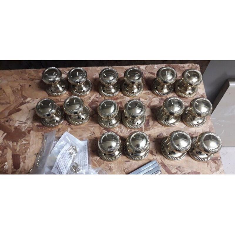 Set of 8 (16 handles) solid brass handles