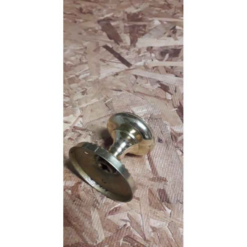 Set of 8 (16 handles) solid brass handles