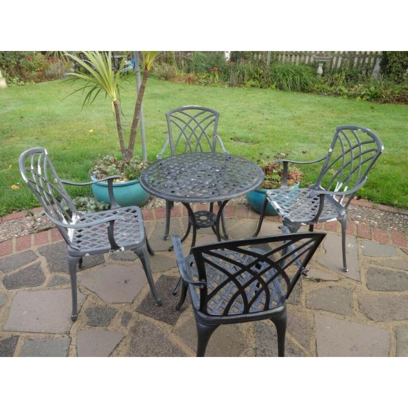GARDEN / PATIO SET - TABLE AND 4 CHAIRS - CAST ALUMINIUM -