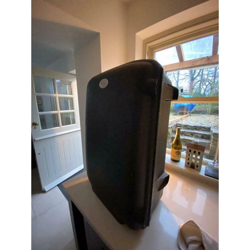 American Tourister Hard side Suitcase
