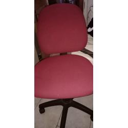 Office desk chair in good condition