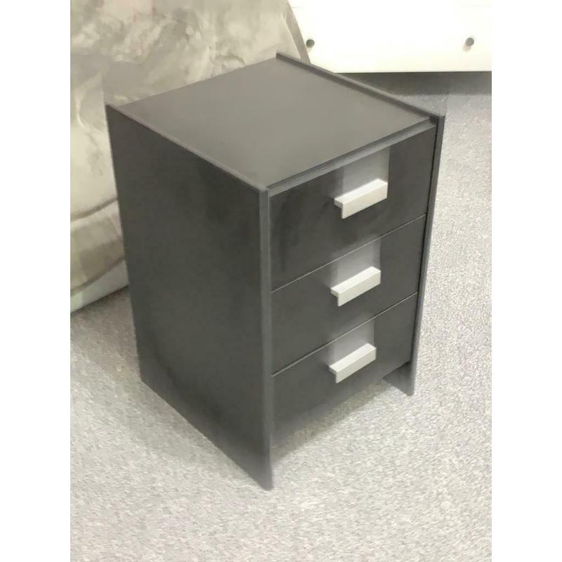Bedside table