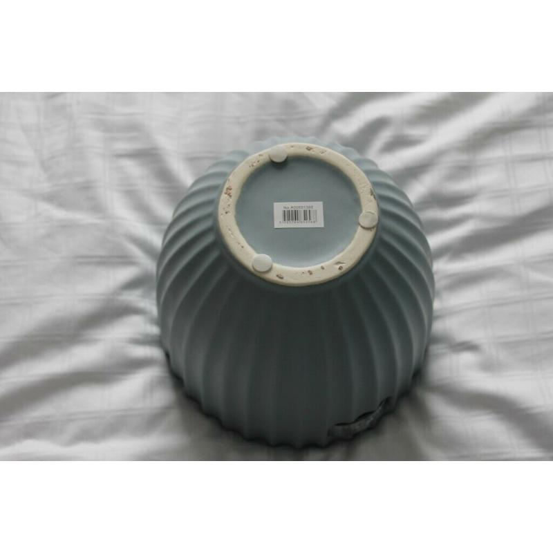 Designer Rosalie Flower Pot ? 18cm Blue (New Boxed)