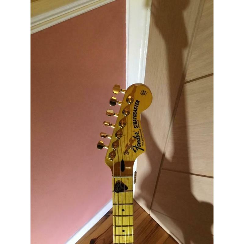 Fender strat custom guitar