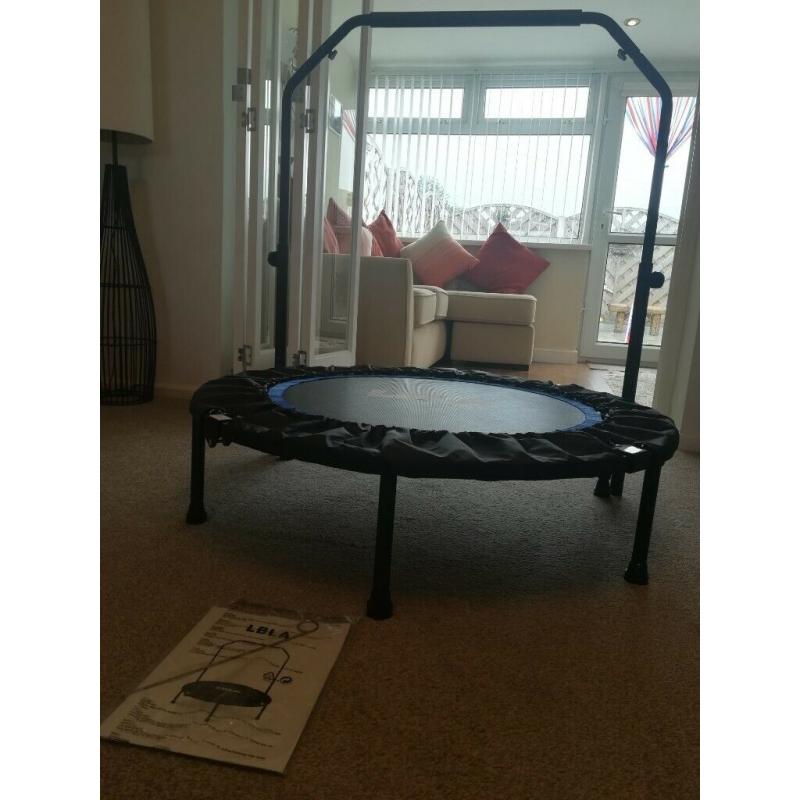 Trampoline mini