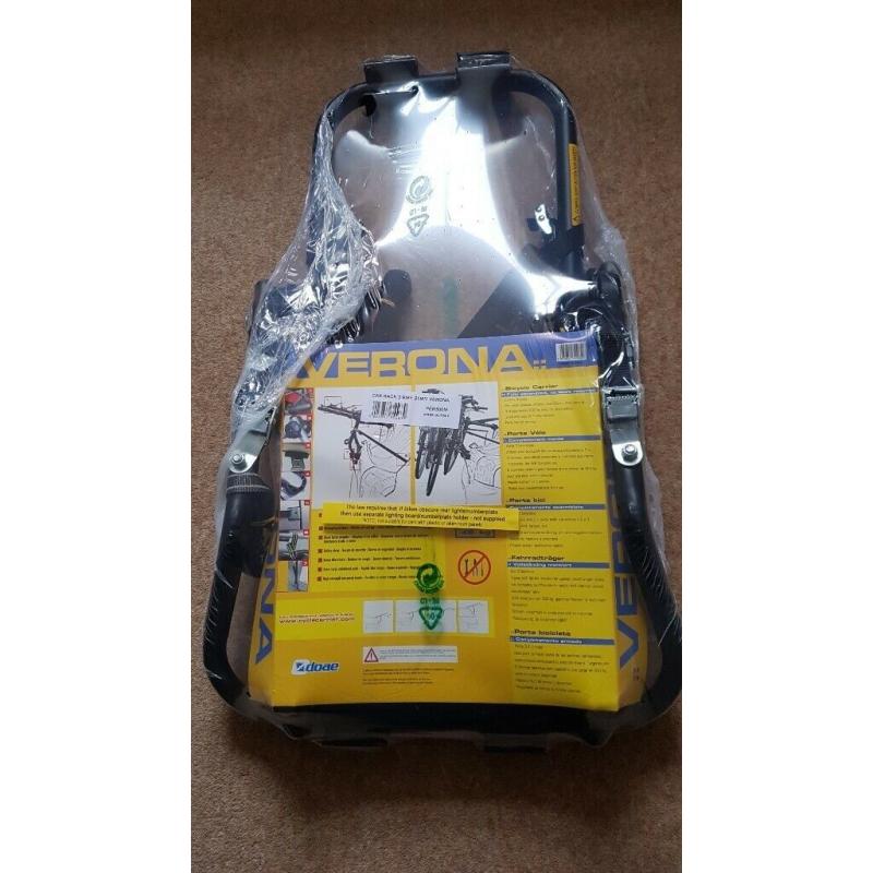 ** BRAND NEW ** - 3 Bike Car Rack Peruzzo Verona PM500
