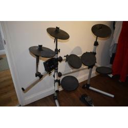 Electric drum kit, hardly used. *great condition*