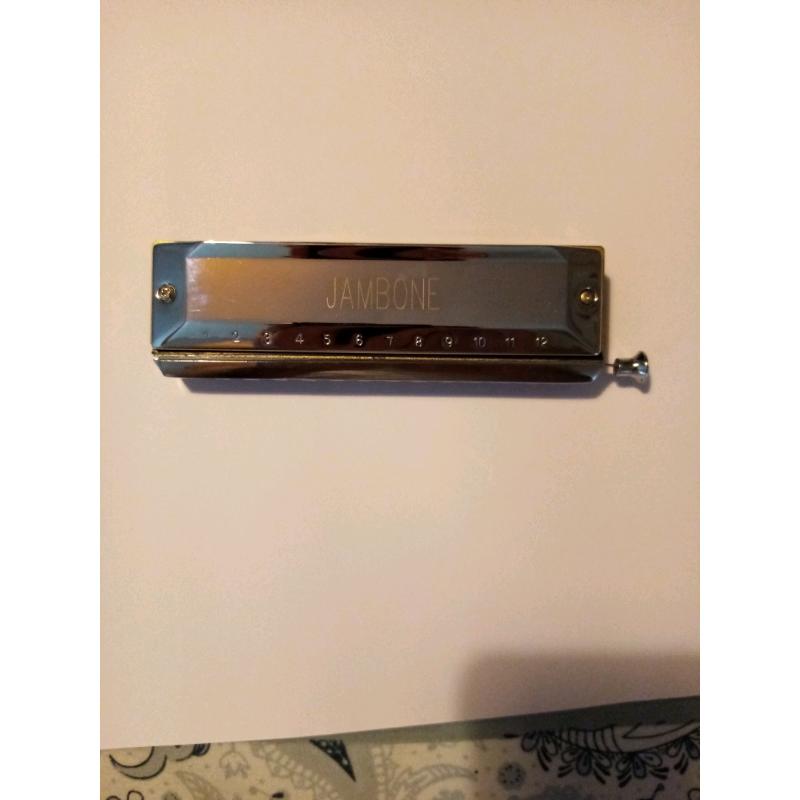 Jambone harmonica