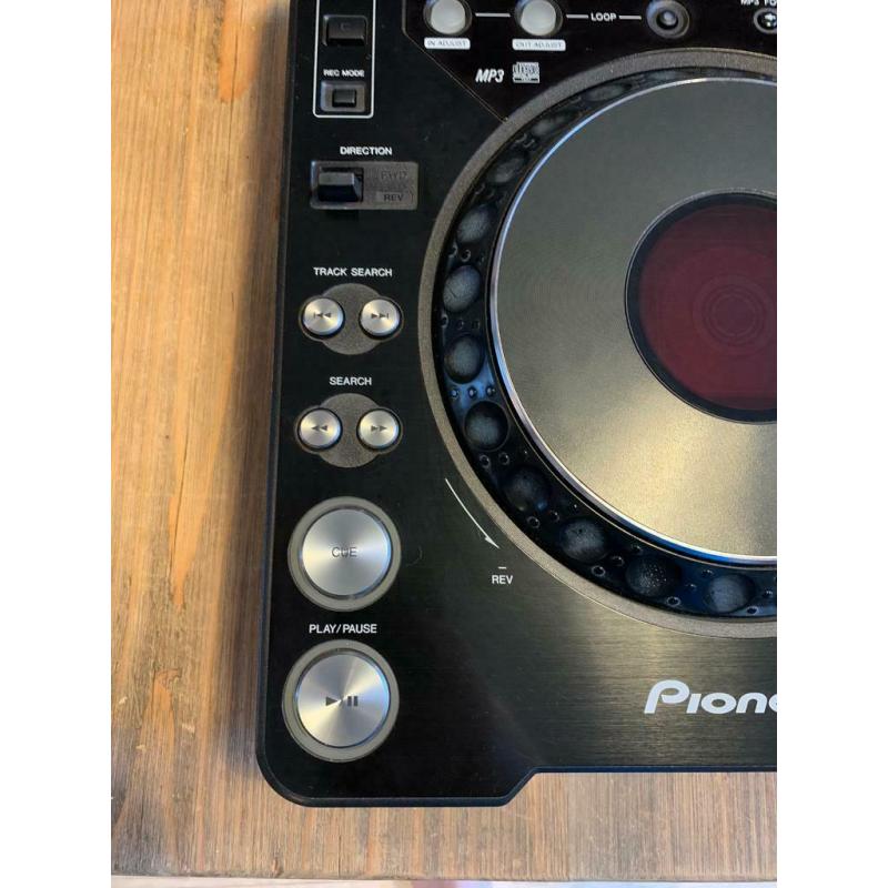 Pioneer Cdj1000 Mk3 (Pair) DJ Decks Turntables