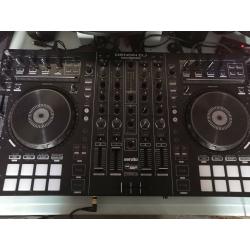 Denon MC7000 Mixer Controller