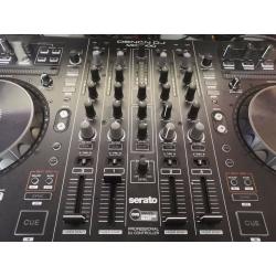 Denon MC7000 Mixer Controller