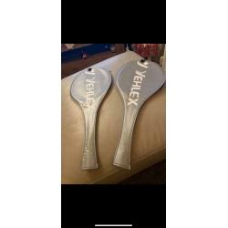 5 badminton racquets,