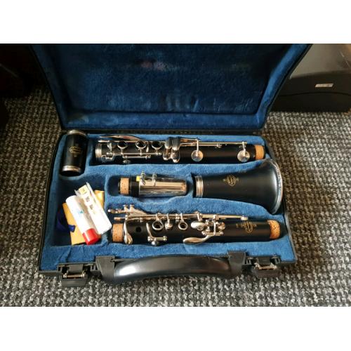 Clarinet buffet B 12 (381)