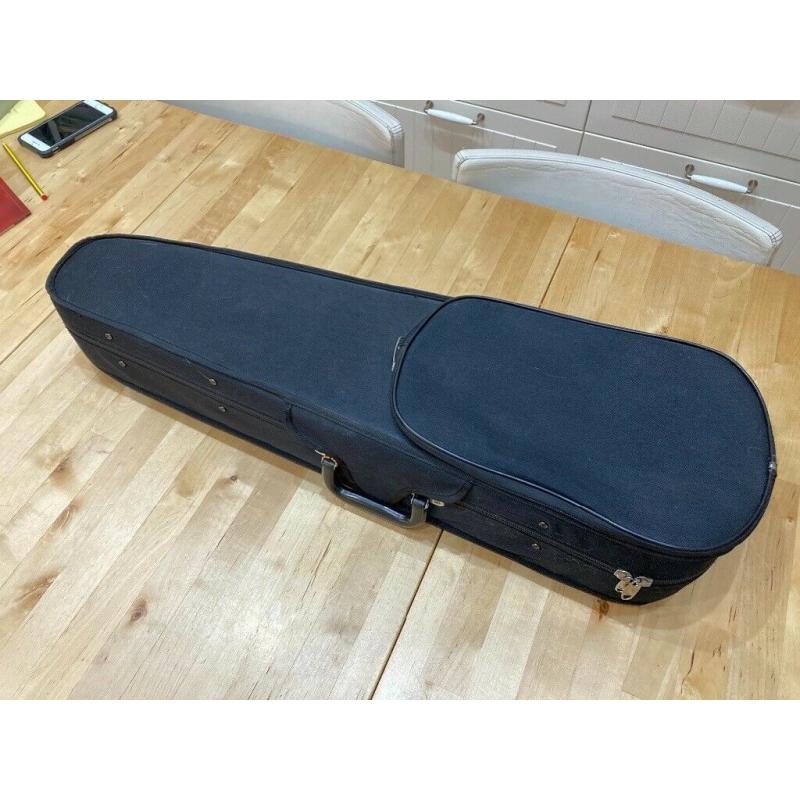 1/2 size violin with case