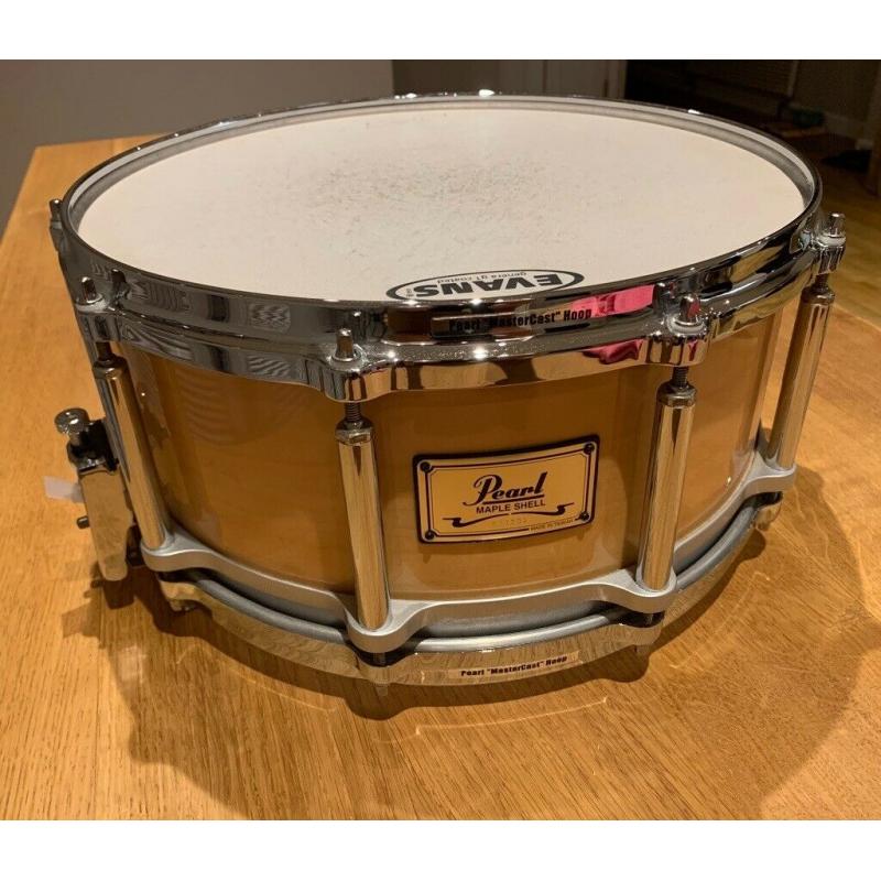 Pearl 14x6.5? Free Floating Maple Snare Drun