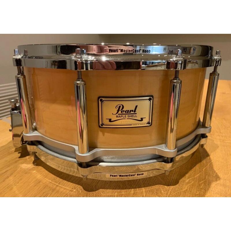 Pearl 14x6.5? Free Floating Maple Snare Drun