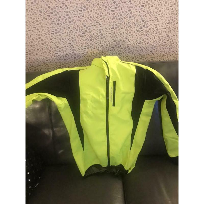 brand new cycling jacket - thermal lined
