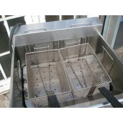 Valentine V600 Single tank twin basket electric fryer 3 phase Refurbished.