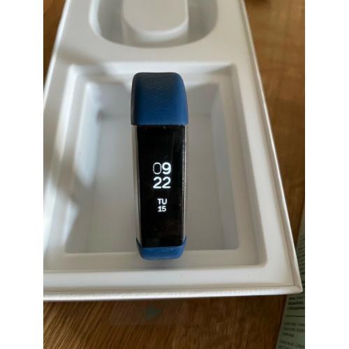 Fit Bit Ace for kids age 8+ (electric blue)
