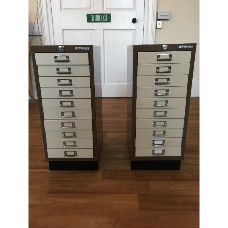Filing Cabinets (NOTE: ?40 each)