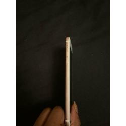 iPhone 7 Plus, 32gb unlocked with 2 free phone case