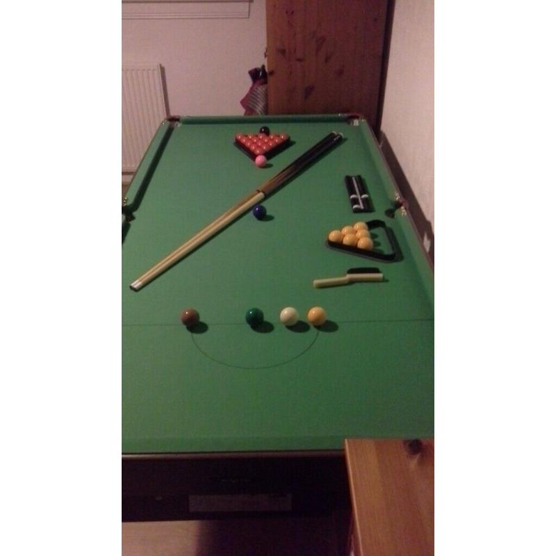 HY-PRO 6 FOOT POOL/SNOOKER TABLE