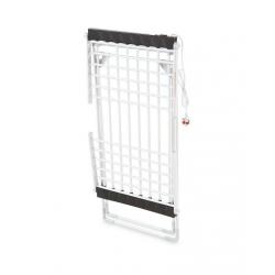 Heated clothes airer